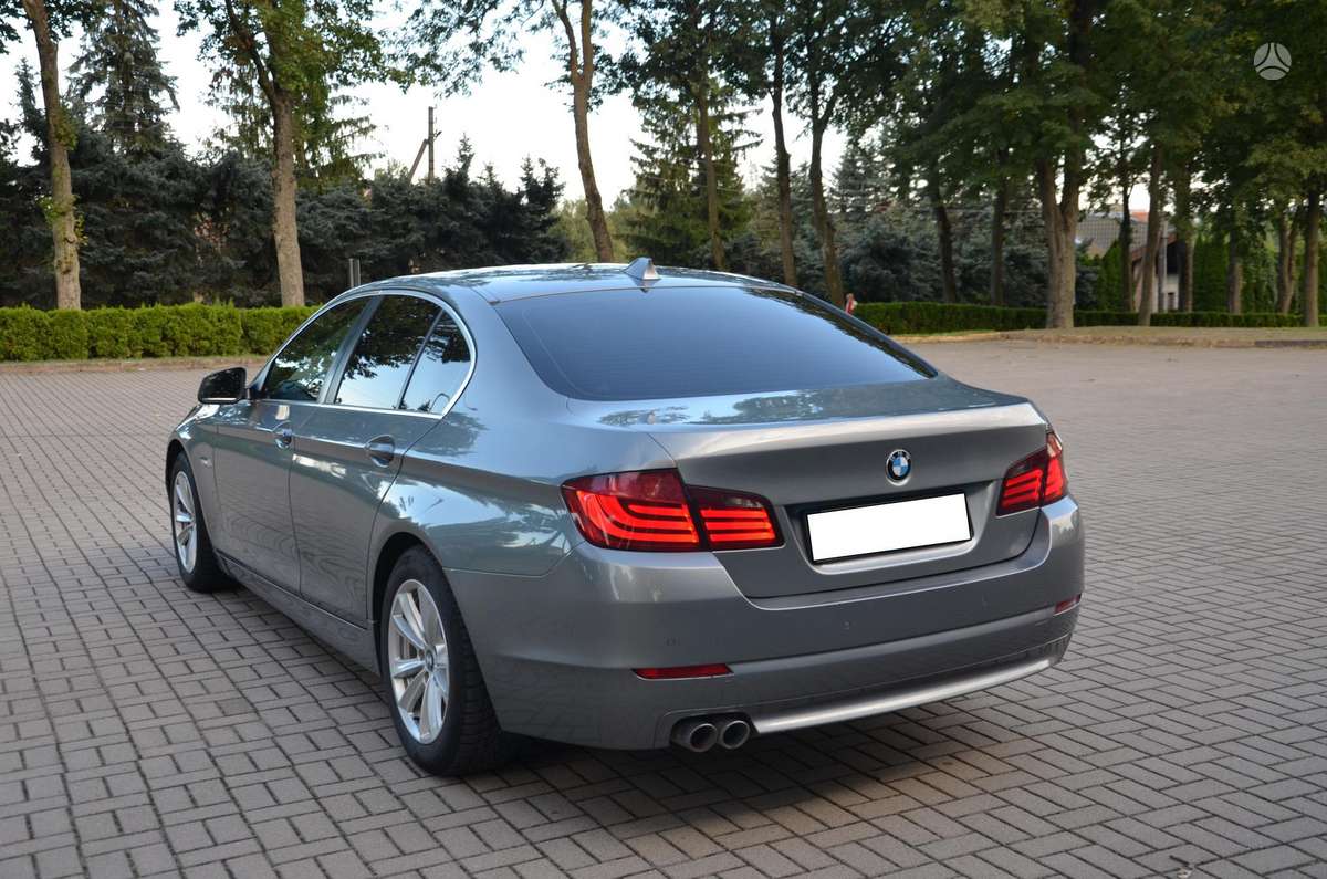 BMW 520, 2.0 l., Седан