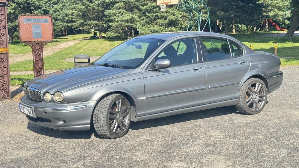 Jaguar X-Type, 2.0 l., Седан