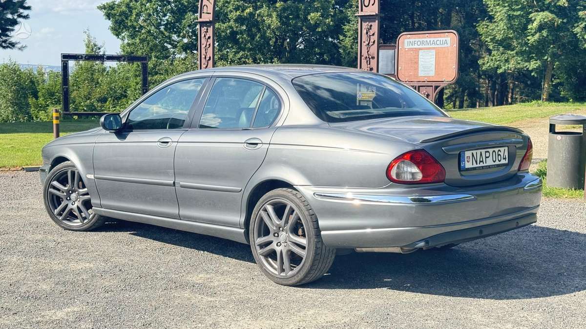 Jaguar X-Type, 2.0 l., Седан
