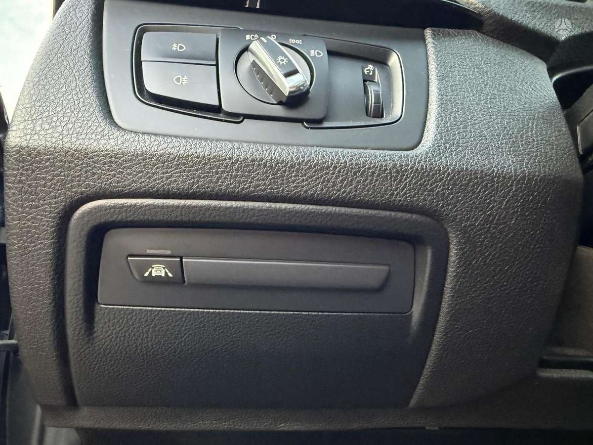 BMW 320, 2.0 l., wagon