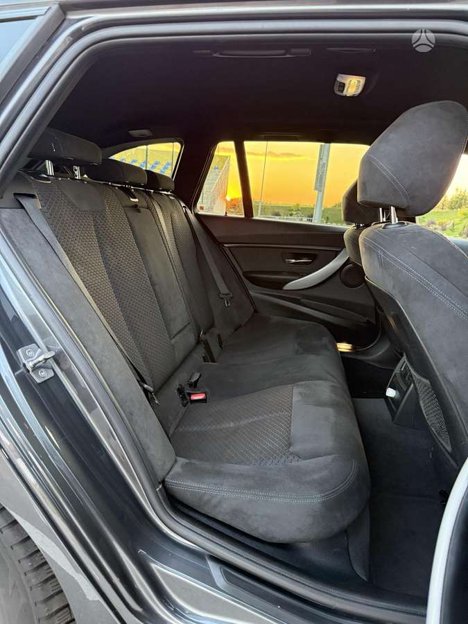 BMW 320, 2.0 l., wagon