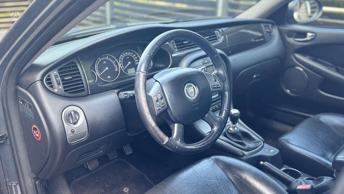 Jaguar X-Type, 2.0 l., Седан