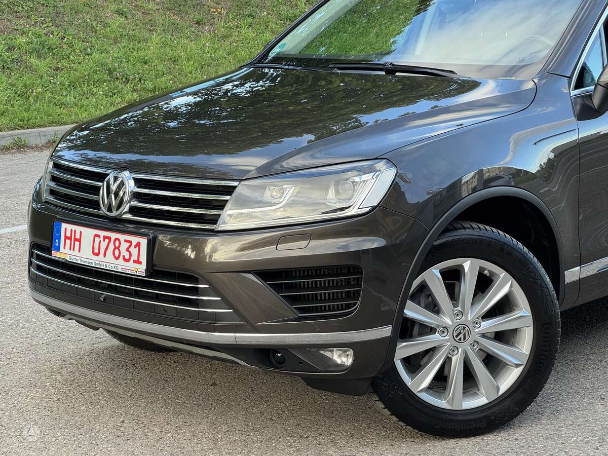Volkswagen Touareg - 4