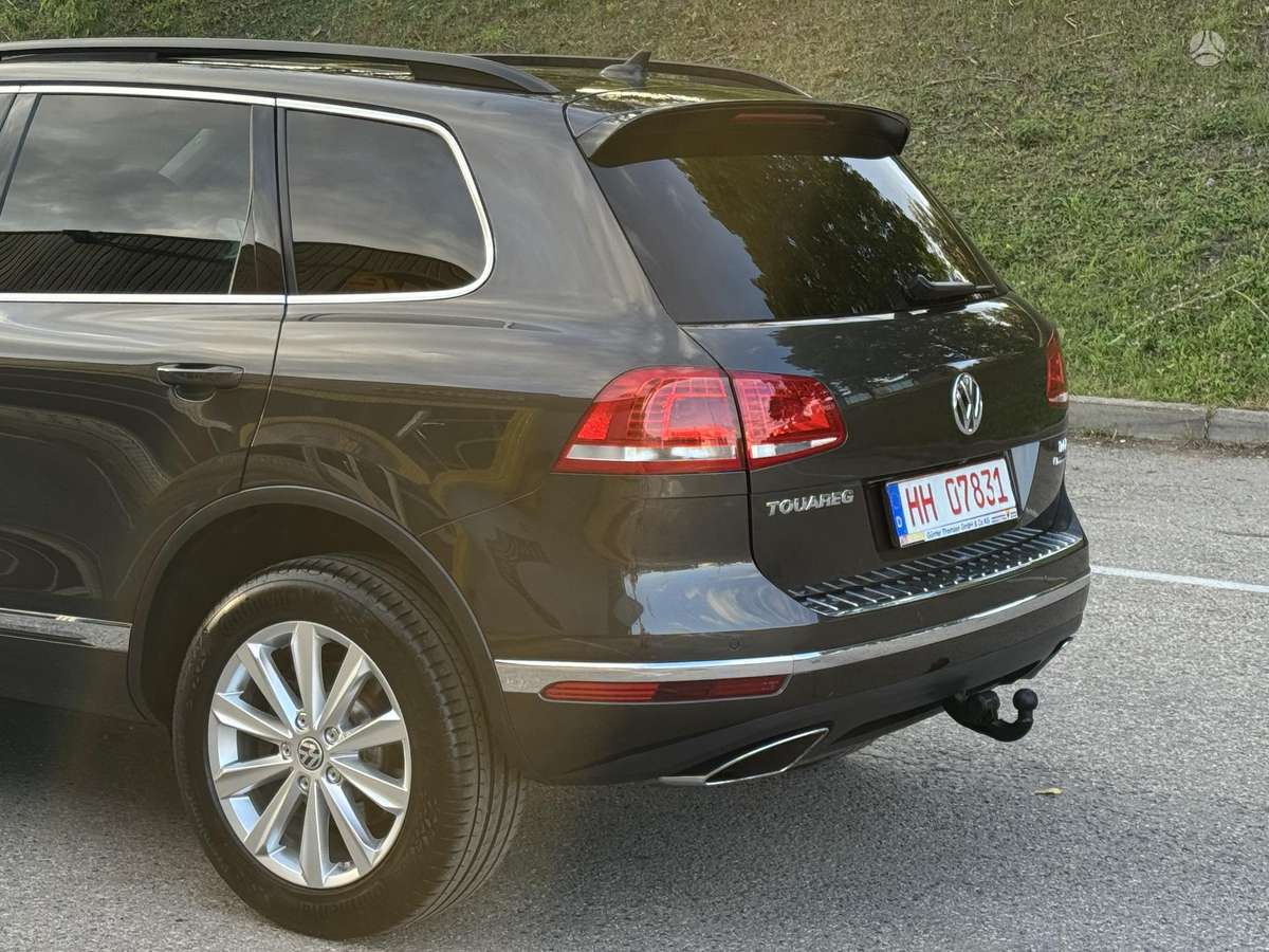 Volkswagen Touareg - 8