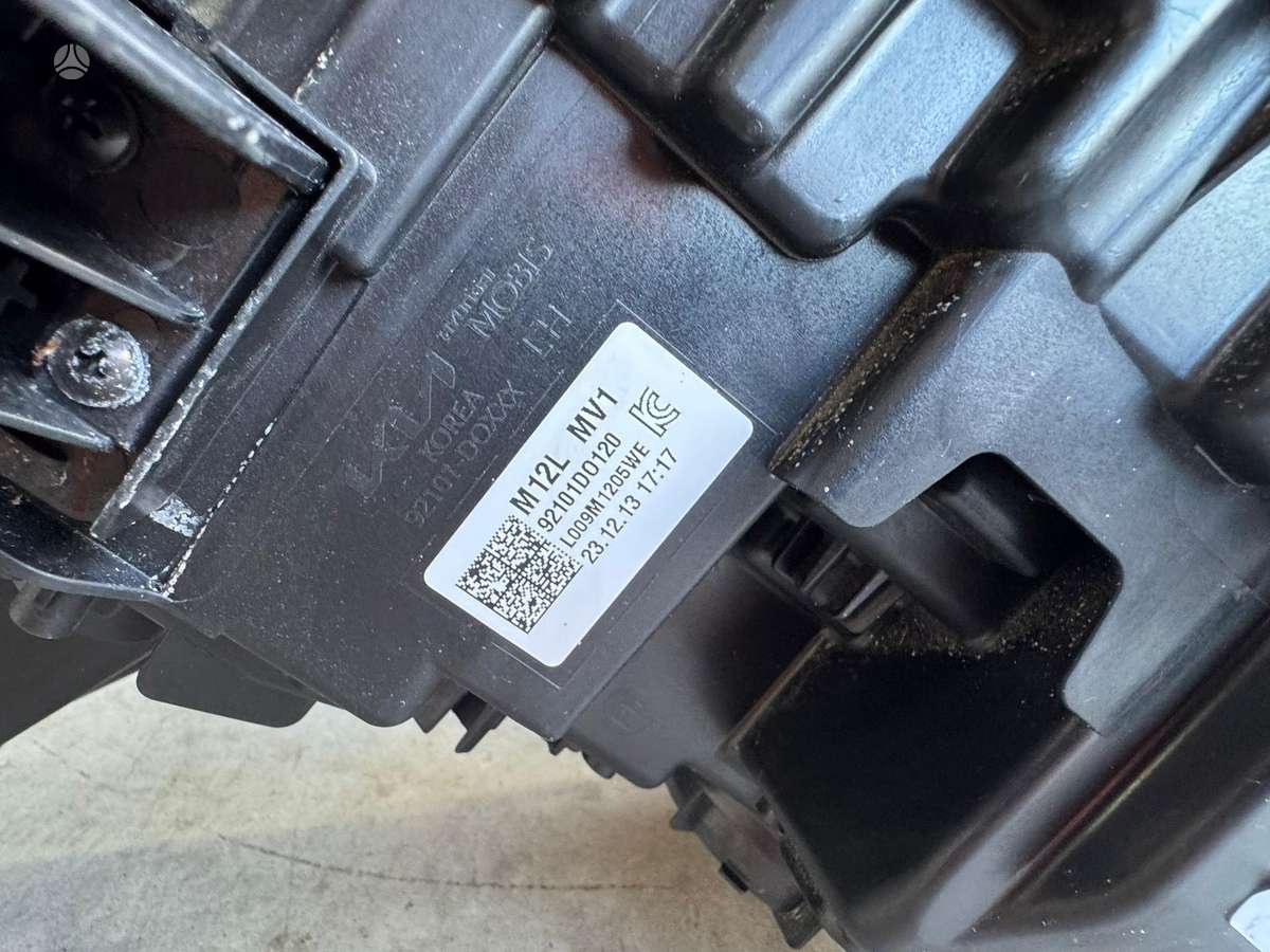Kia EV9, D092161T70, žibintai