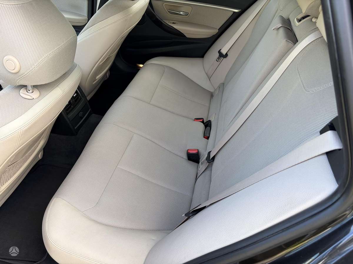BMW 330, 3.0 l., Универсал
