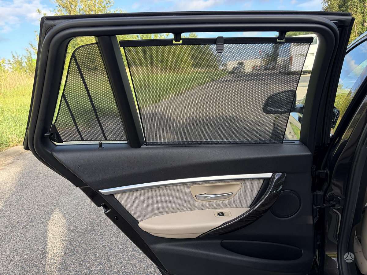 BMW 330, 3.0 l., Универсал