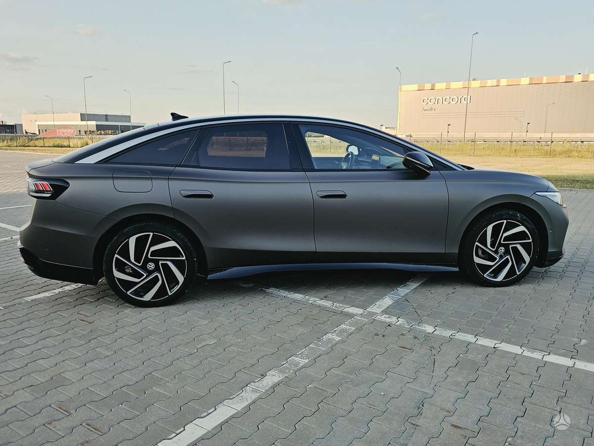 Volkswagen ID.7 - 5