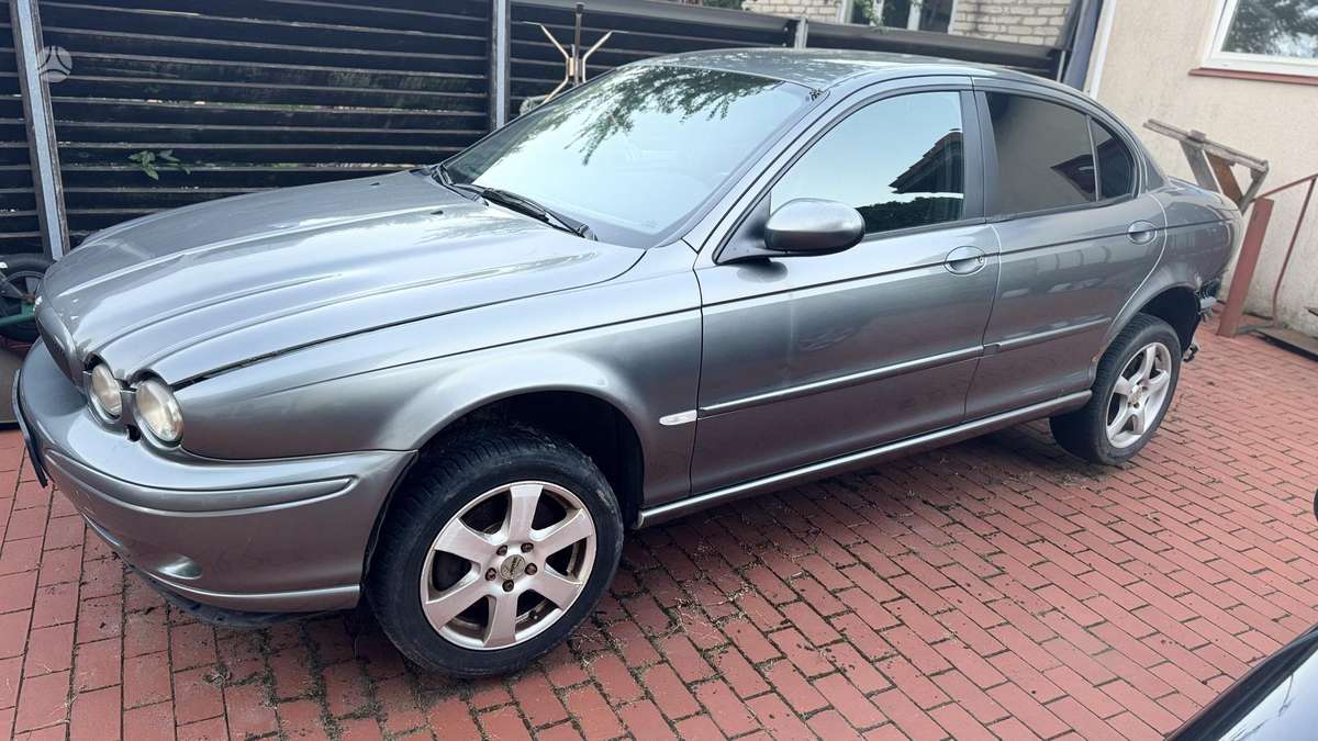 Jaguar X-Type, 2.0 l., Седан
