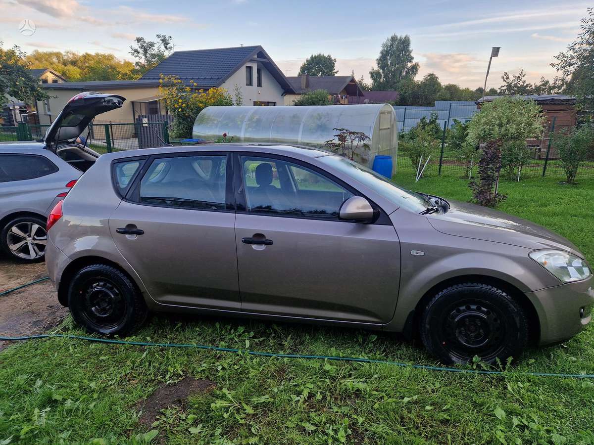 Kia Ceed, 1.4 l., hatchback