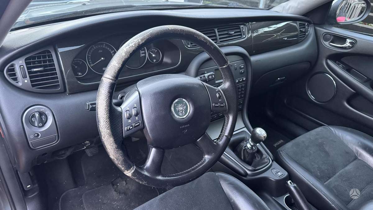 Jaguar X-Type, 2.0 l., Седан
