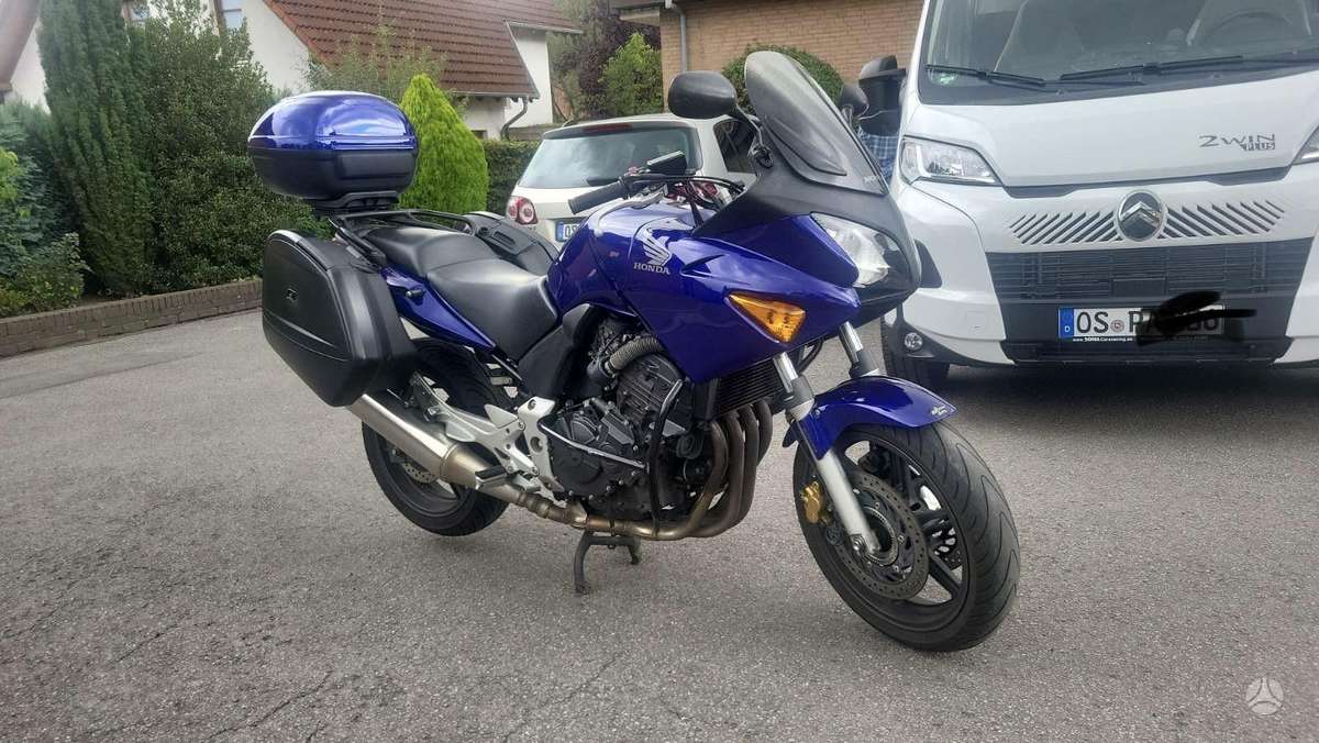 Honda CBF 600cc, street / classic