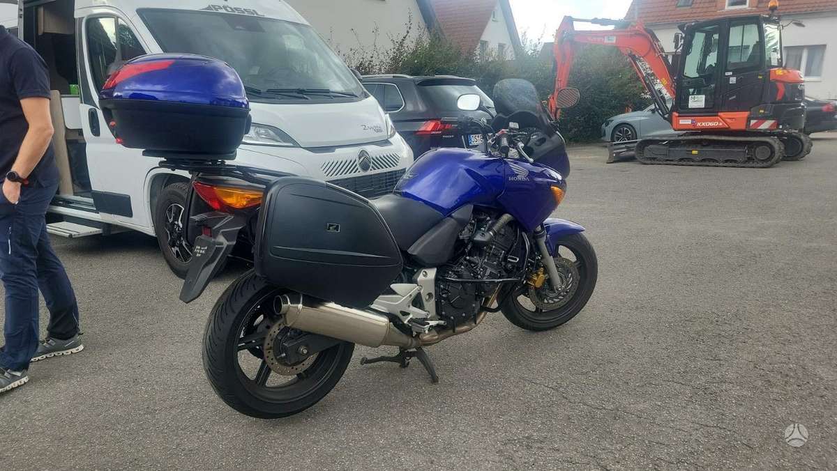 Honda CBF 600cc, street / classic