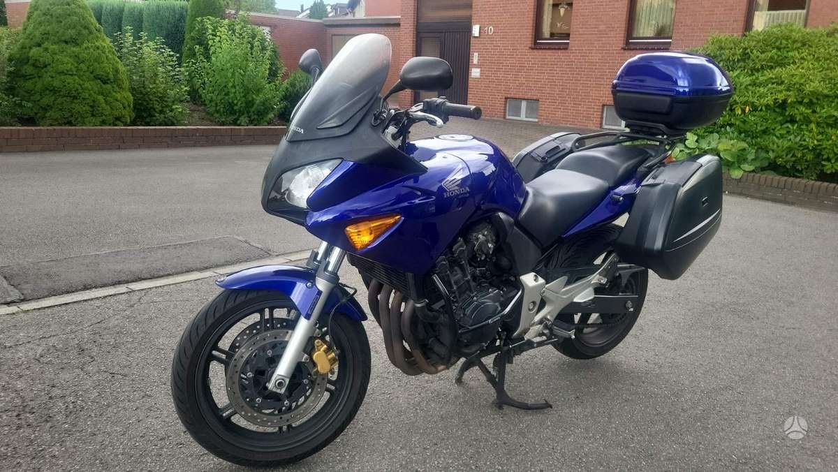 Honda CBF 600cc, street / classic