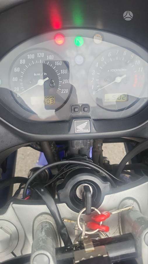 Honda CBF 600cc, street / classic
