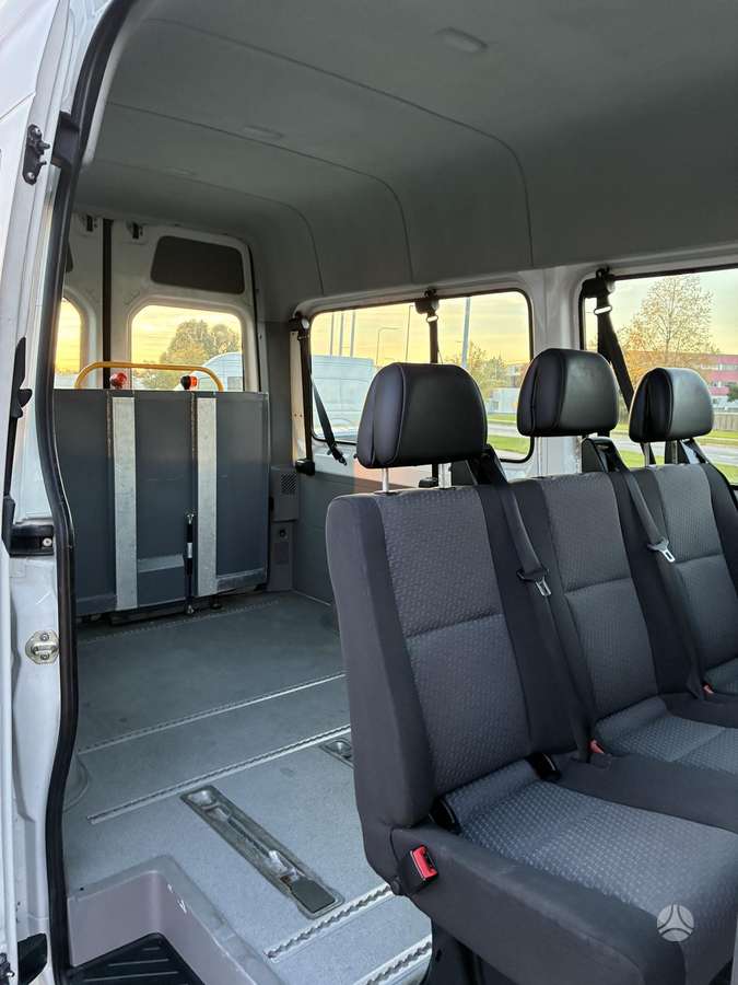 Volkswagen Crafter - 7