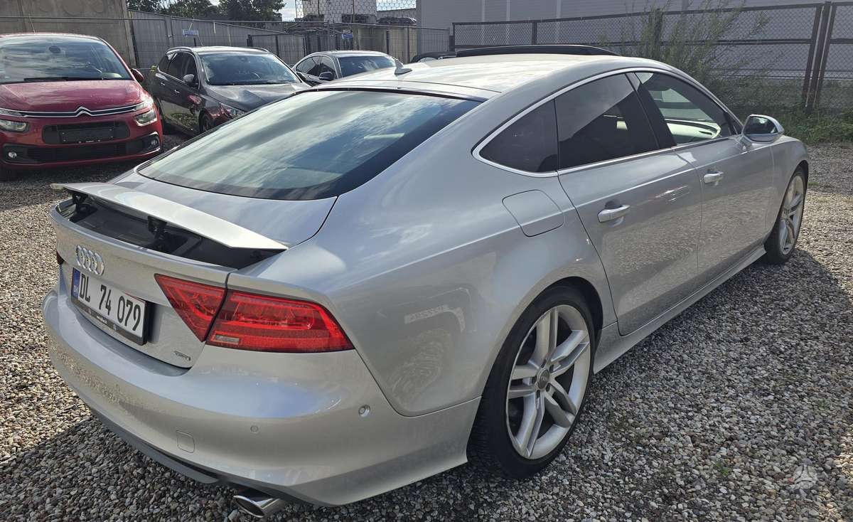 Audi A7, 3.0 l., coupe