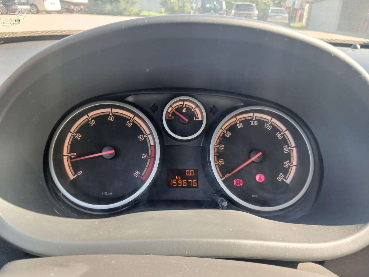 Opel Corsa, 1.4 l., hatchback