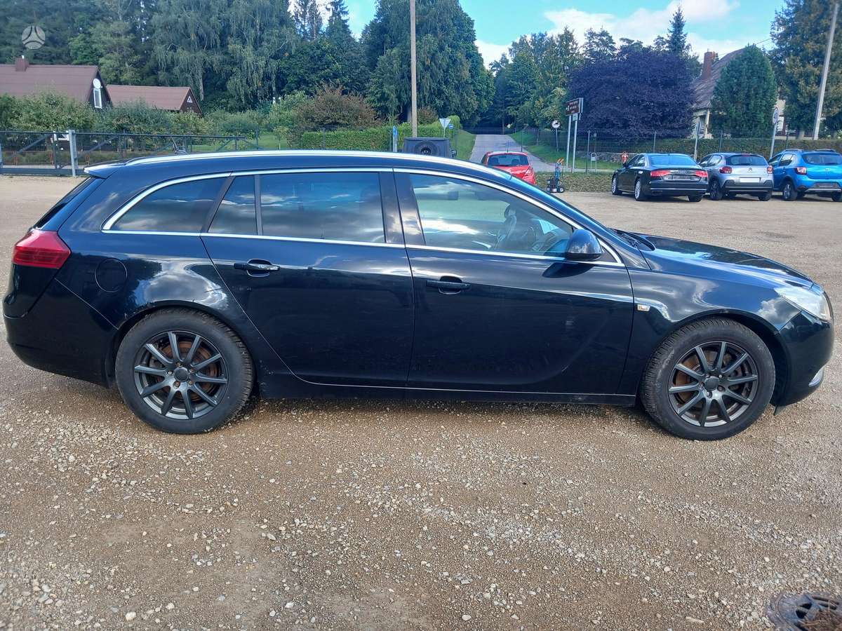 Opel Insignia, 2.0 l., wagon