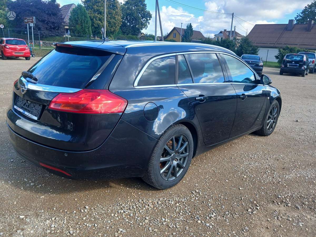 Opel Insignia, 2.0 l., Универсал