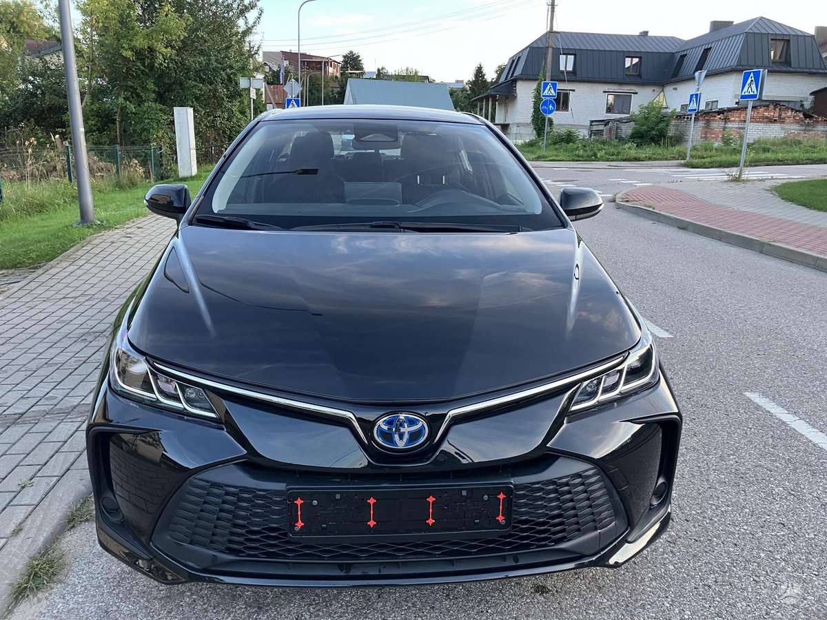 Toyota Corolla - 1