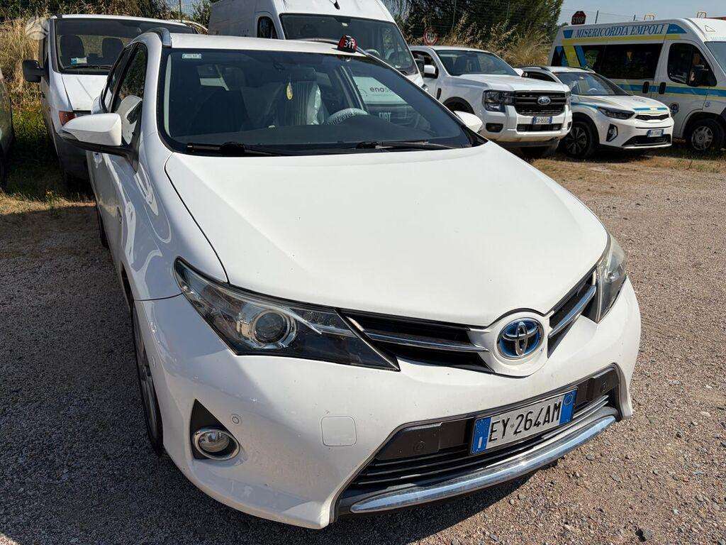 Toyota Auris - 2