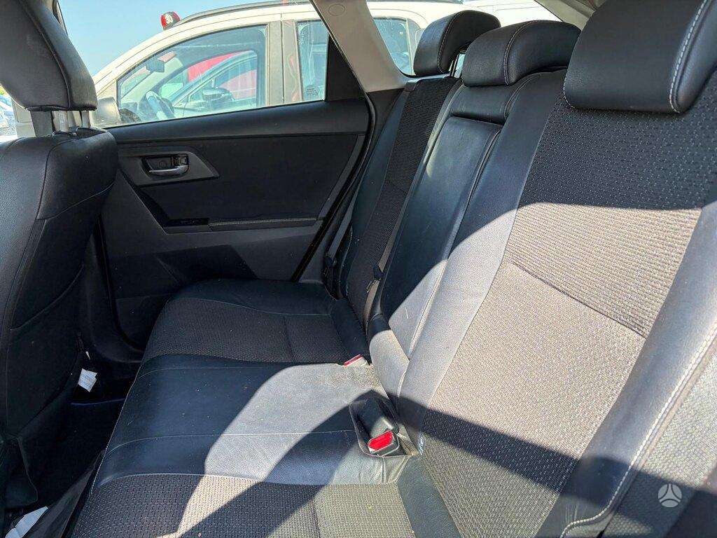 Toyota Auris - 12