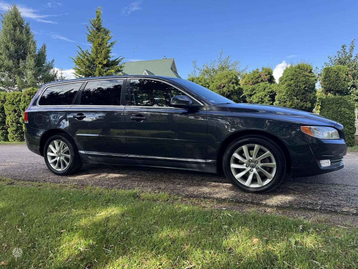 Volvo V70, 2.0 l., Универсал