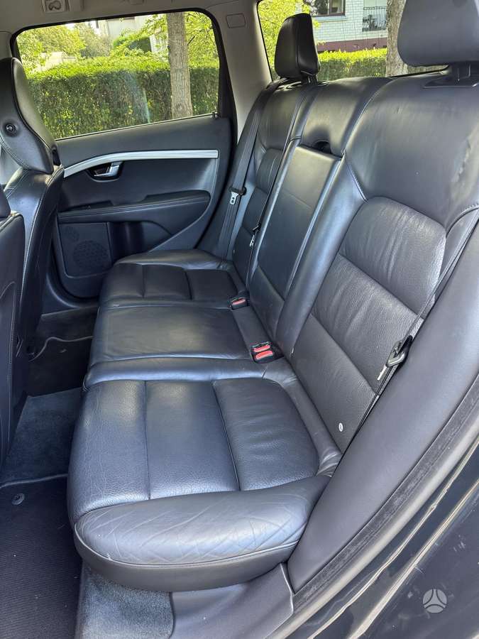 Volvo V70, 2.0 l., Универсал