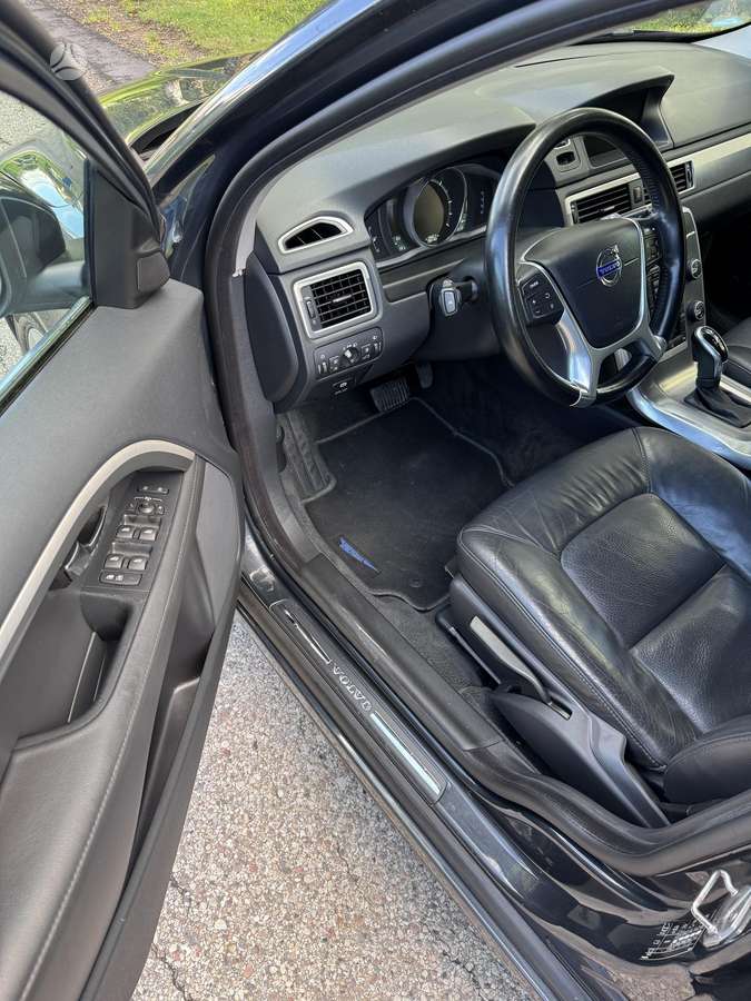 Volvo V70, 2.0 l., Универсал