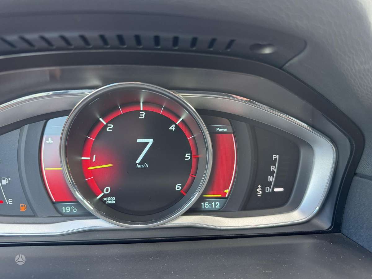 Volvo V70, 2.0 l., Универсал