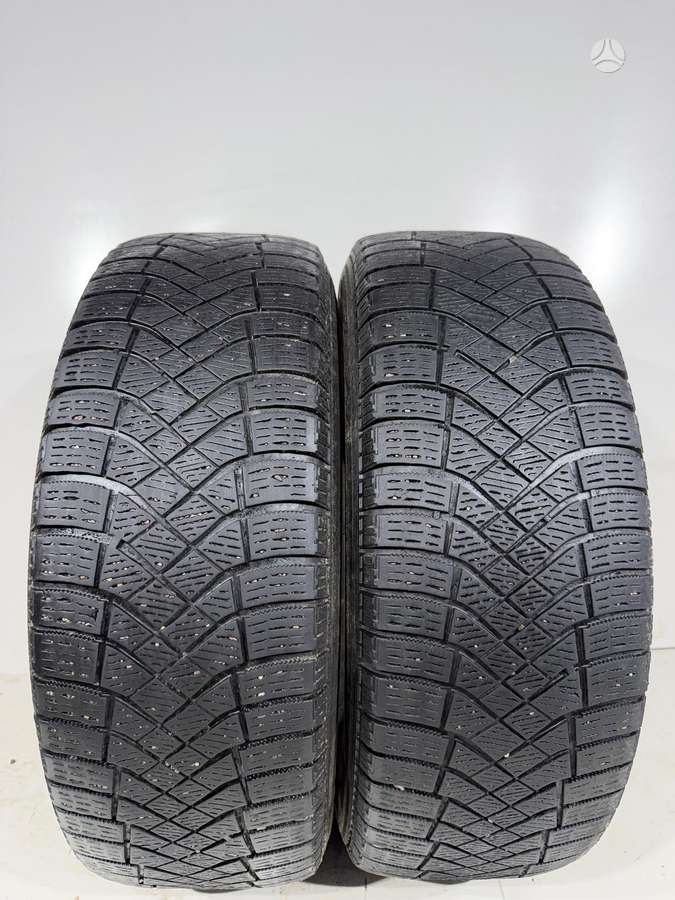 Pirelli Ice zero, winter 215/65 R16