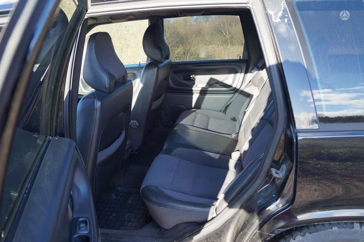 Volvo V70, 2.5 l., wagon