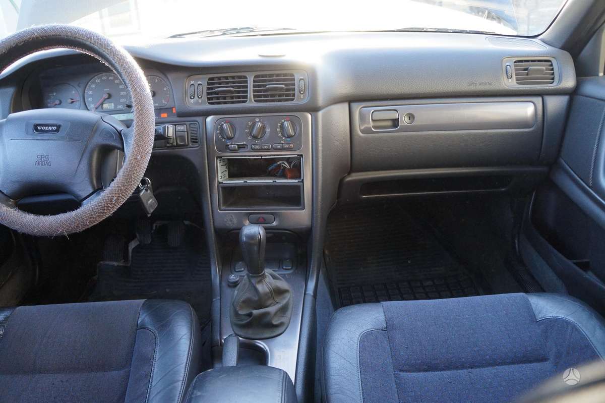 Volvo V70, 2.5 l., Универсал