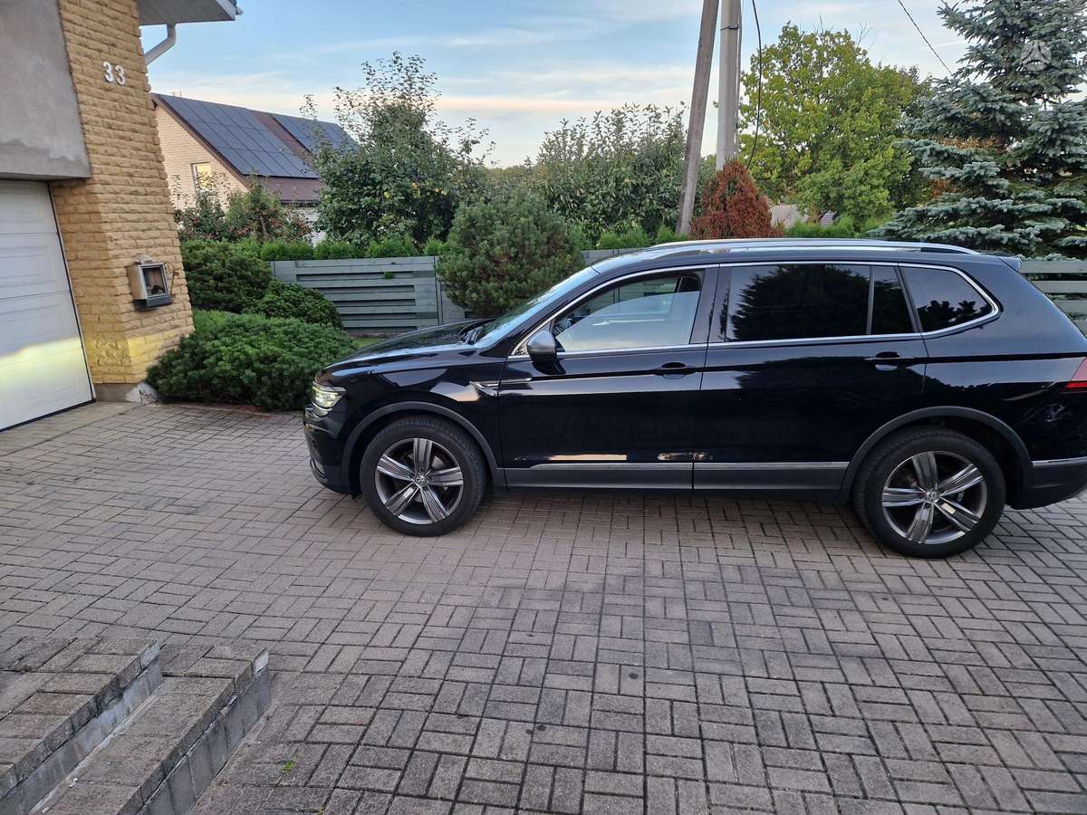 Volkswagen Tiguan Allspace - 3