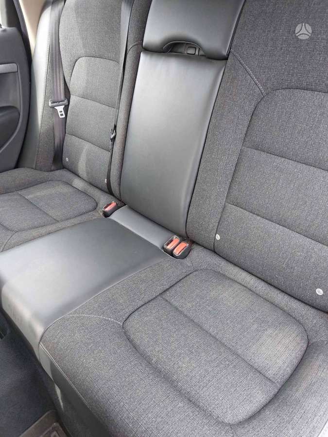 Volvo XC70 - 7