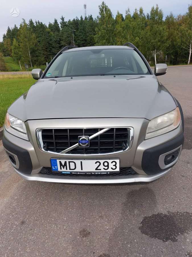 Volvo XC70 - 2