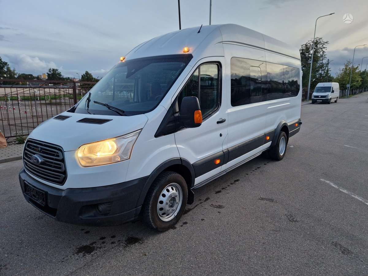 Ford Transit, passenger minibus
