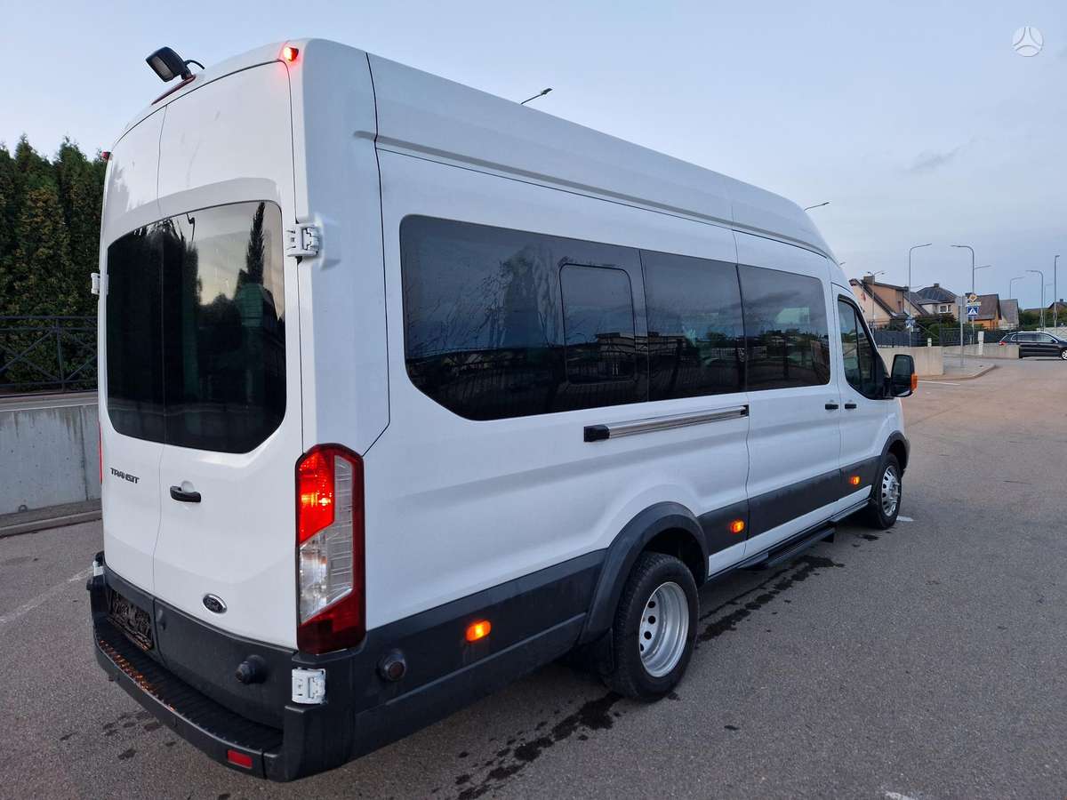 Ford Transit, passenger minibus