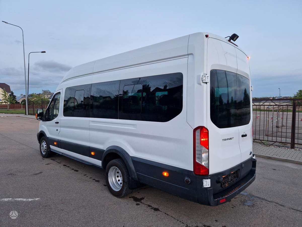 Ford Transit, passenger minibus