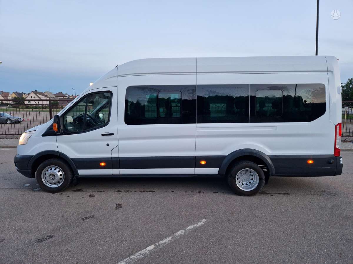 Ford Transit, passenger minibus
