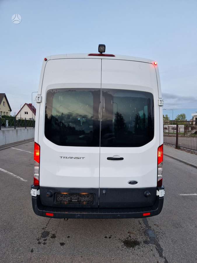 Ford Transit, keleivinis mikroautobusas