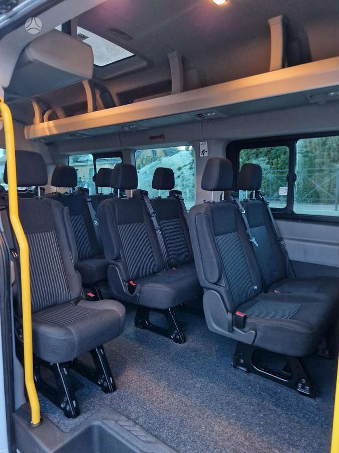 Ford Transit, passenger minibus