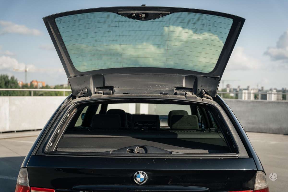 BMW 320, 2.0 l., wagon
