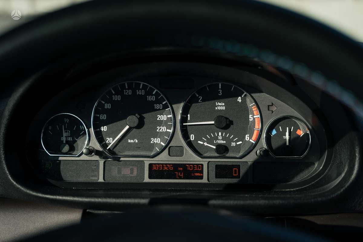BMW 320, 2.0 l., wagon