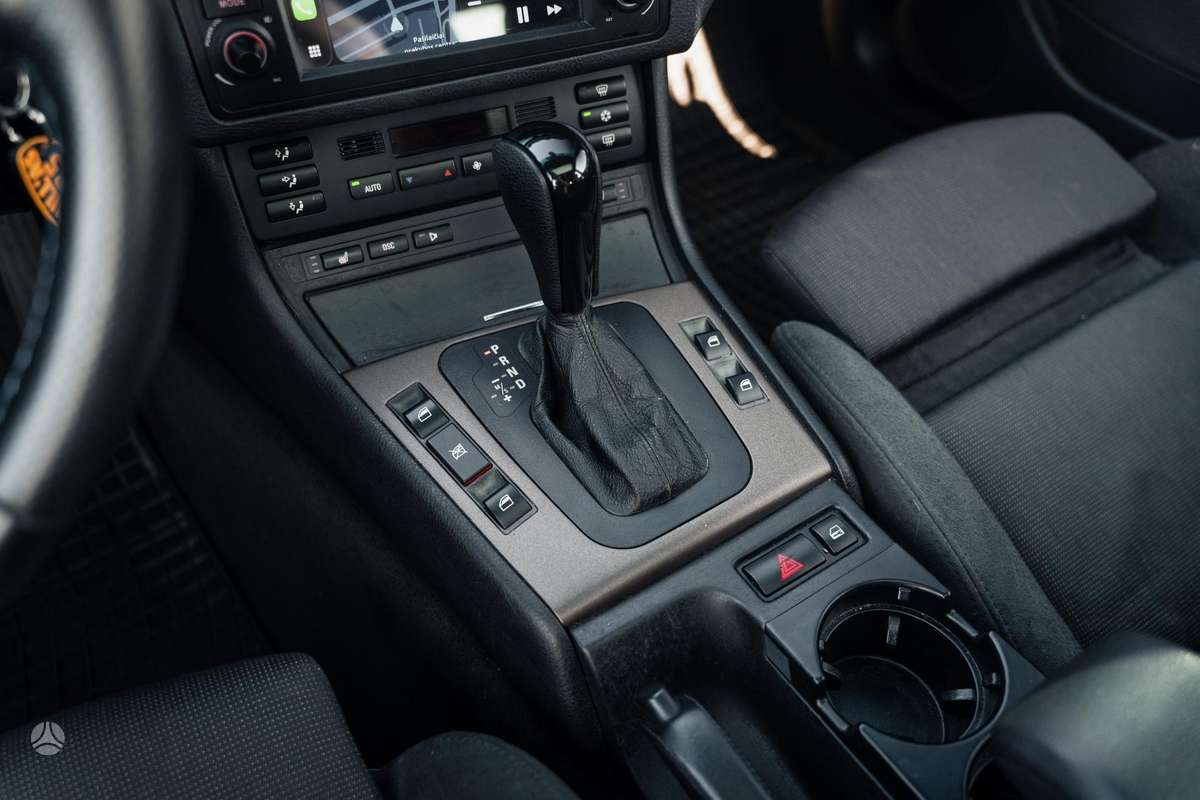 BMW 320, 2.0 l., wagon
