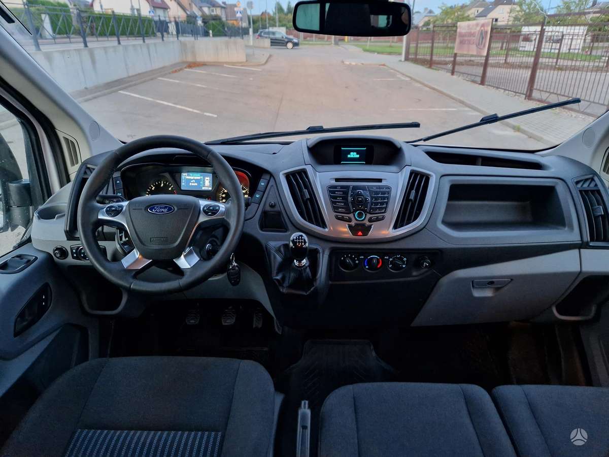 Ford Transit, keleivinis mikroautobusas