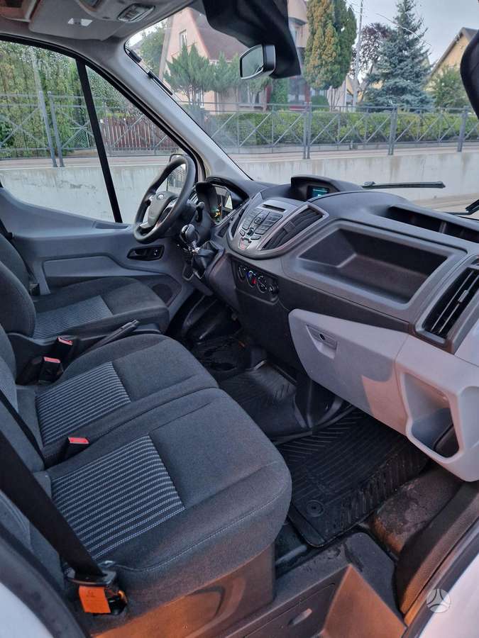 Ford Transit, passenger minibus