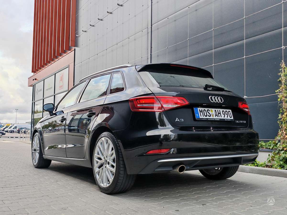 Audi A3, hečbekas