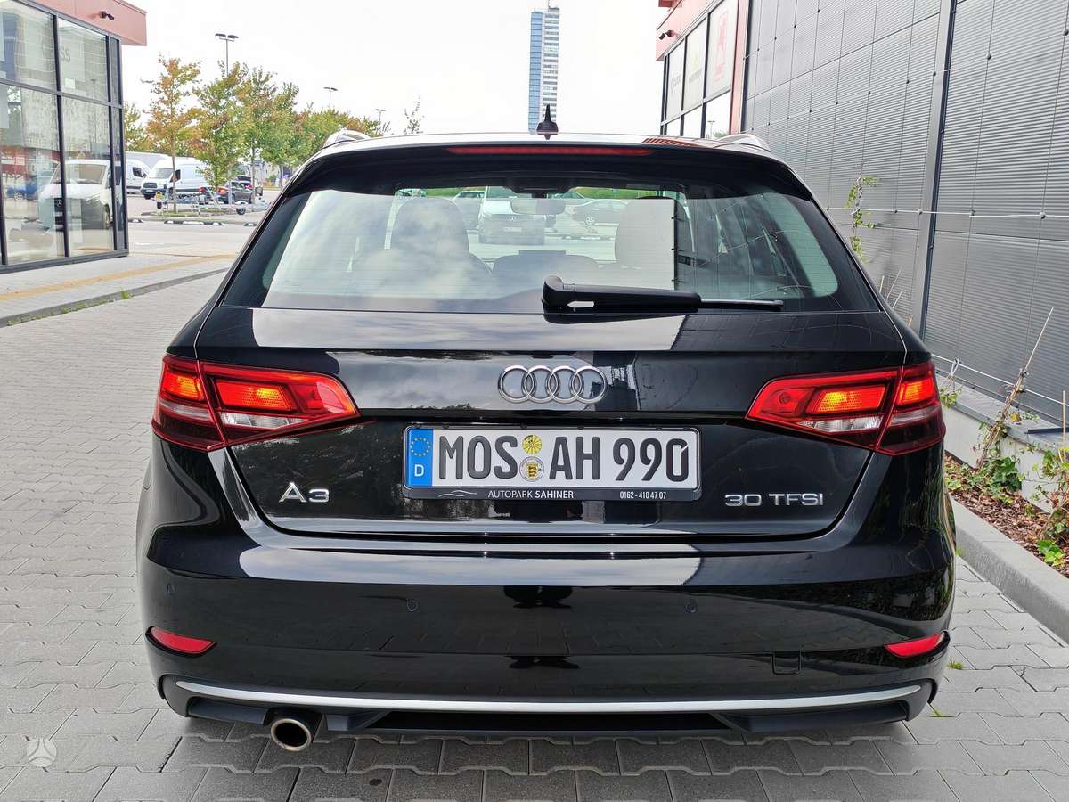 Audi A3, hečbekas